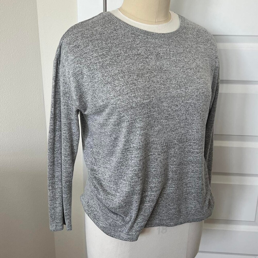 Elie Tahari Women's Grey Jumper